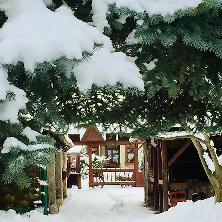 Studiovy - 2 Spalne 2 Kupelne Бешенёва