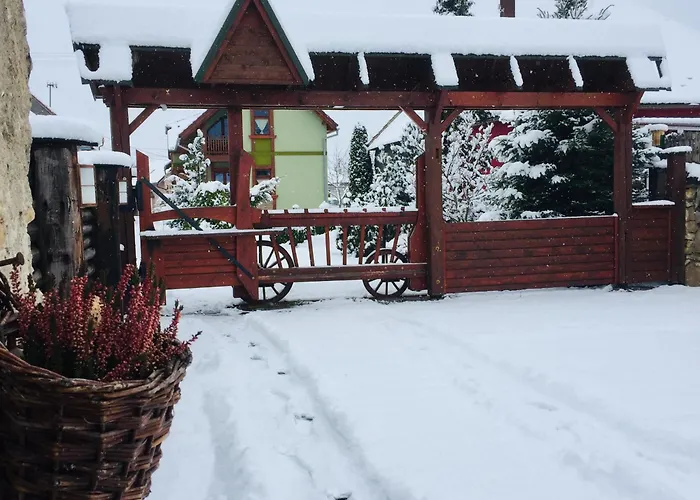 Studiovy - 2 Spalne 2 Kupelne * Bešeňová